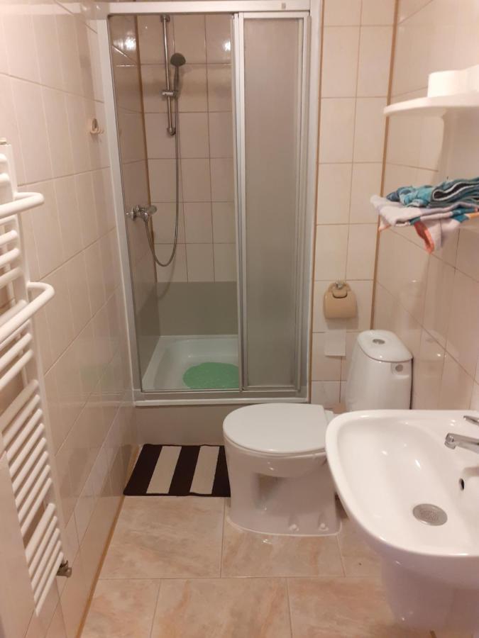 Wynajem apartamentów i pokoi. Apartamento Ustronie Morskie Exterior foto